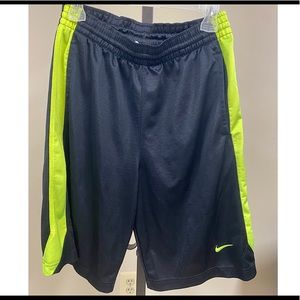 Nike Athletic shorts men’s small